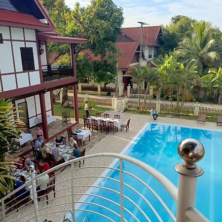 Kongmany Colonial House Hotel Muang Khong Exterior photo