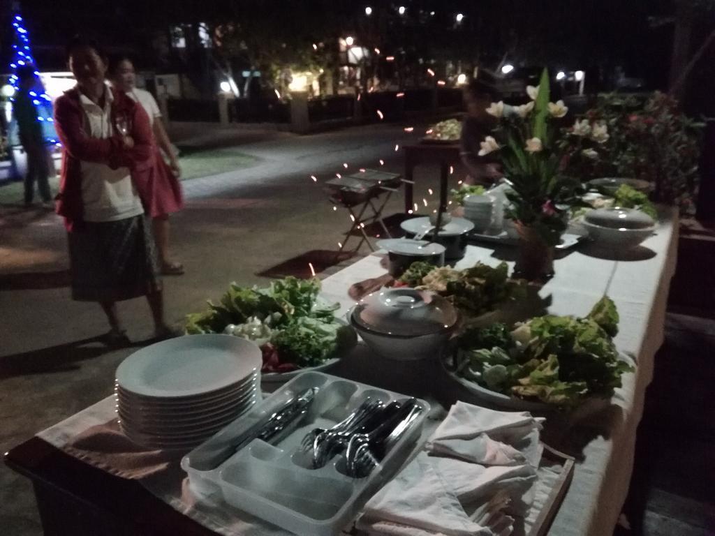 Kongmany Colonial House Hotel Muang Khong Exterior photo